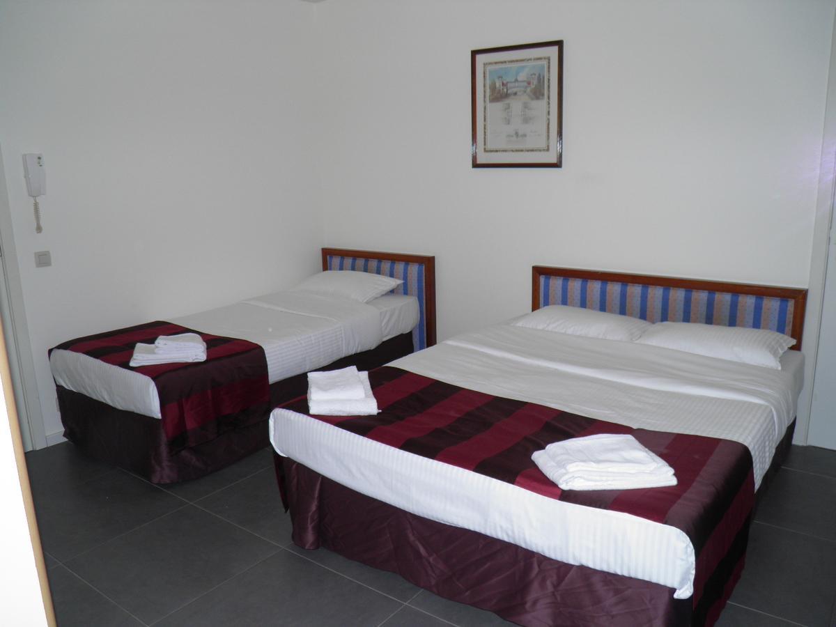 Holidays Apart-Hotel Anderlecht Exterior foto