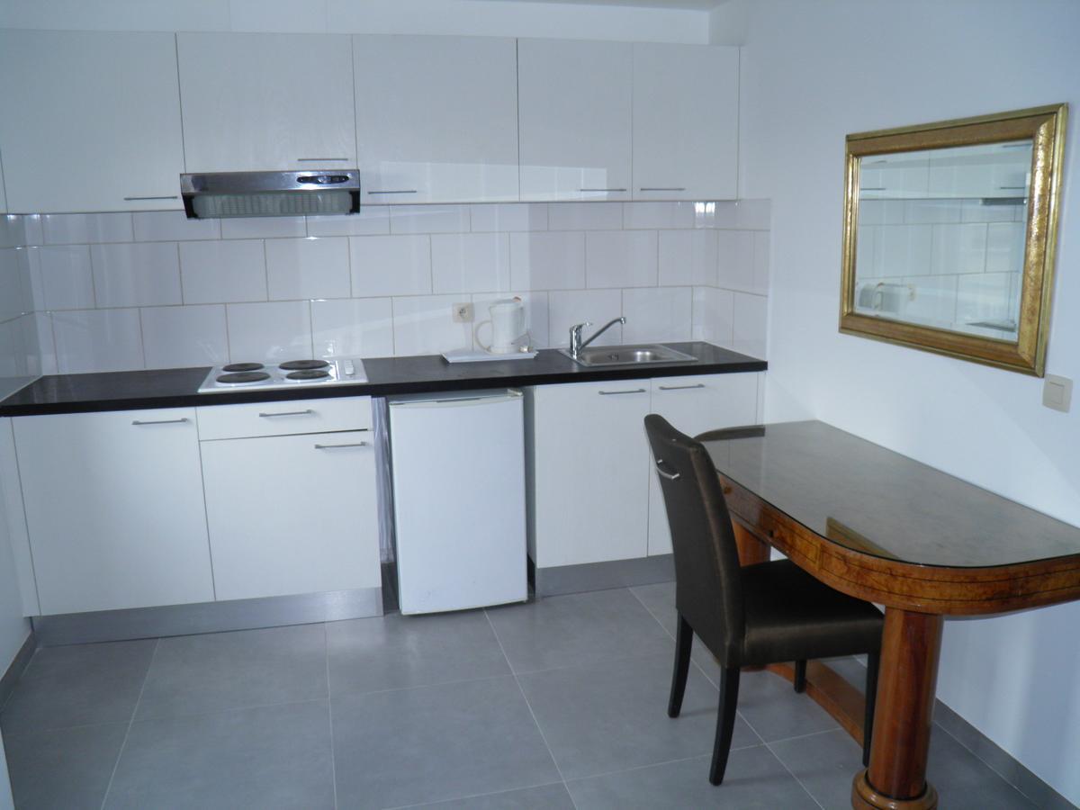 Holidays Apart-Hotel Anderlecht Exterior foto